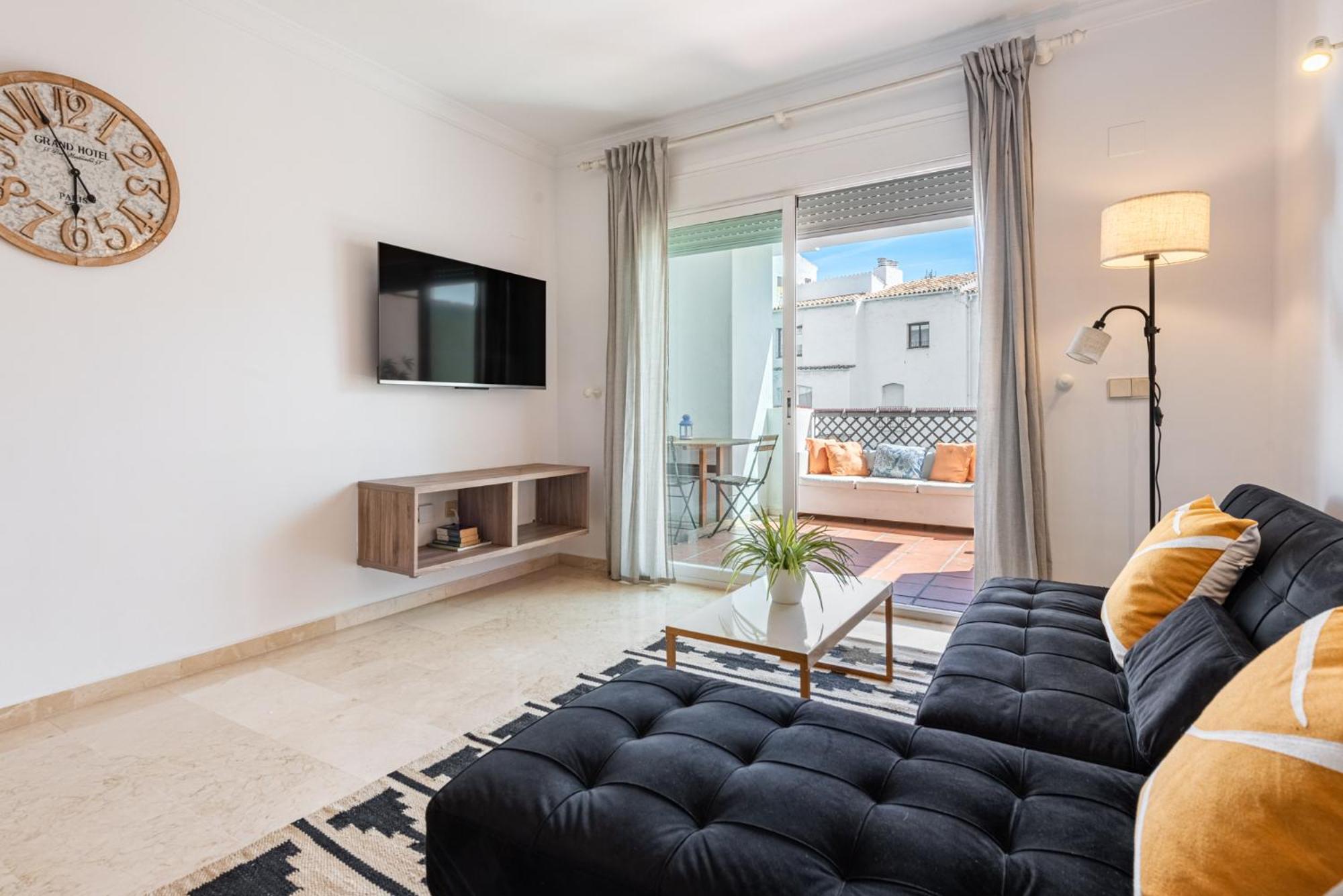 Apartamento Terrazas De Banus, Location *